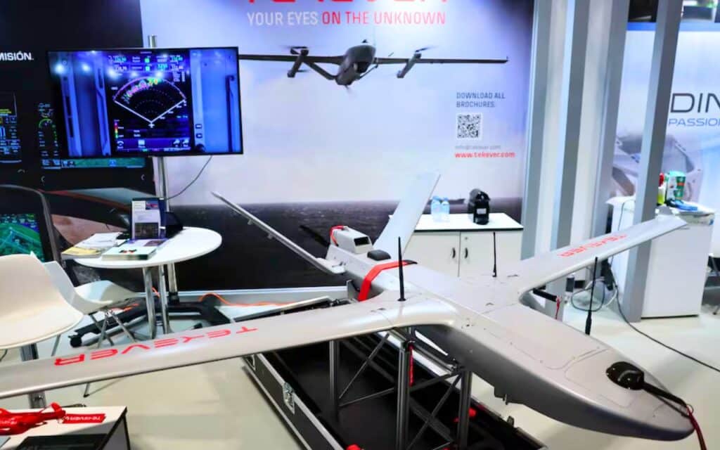 Avion de chasse en vol