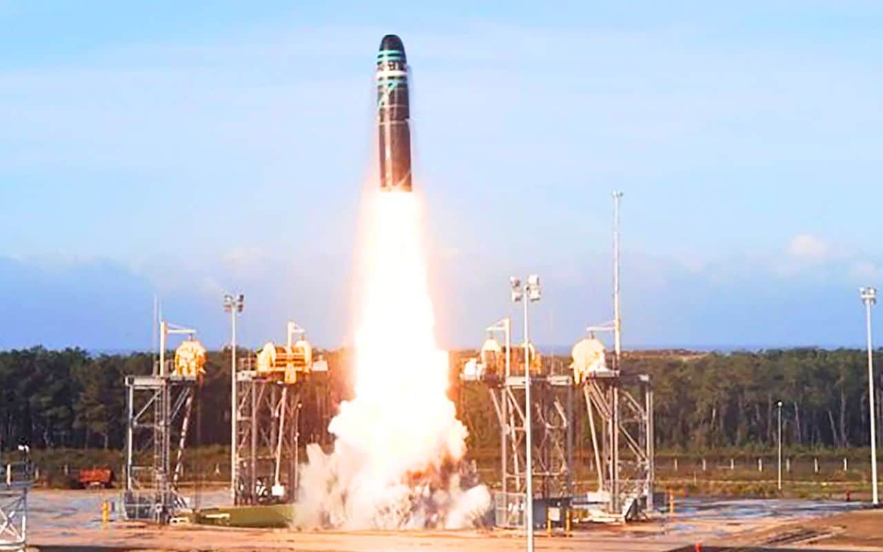 Illustration du missile ATACMS par alxpin