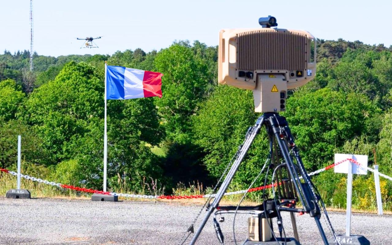 Ce nouveau système de surveillance donne à l’armée française la capacité de détecter drones, soldats et véhicules cachés