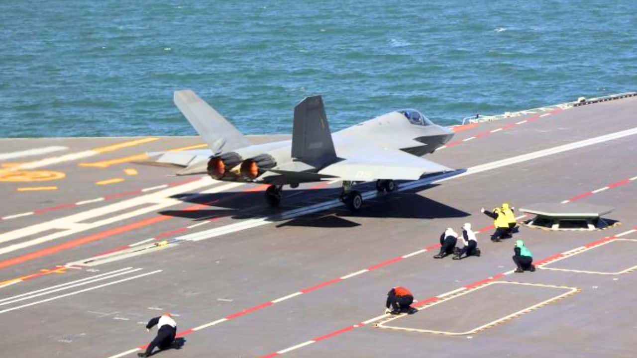 Cette technologie secrète du Pentagone équipe désormais ce nouveau monstre naval chinois déstabilisant l'hégémonie des Etats-Unis