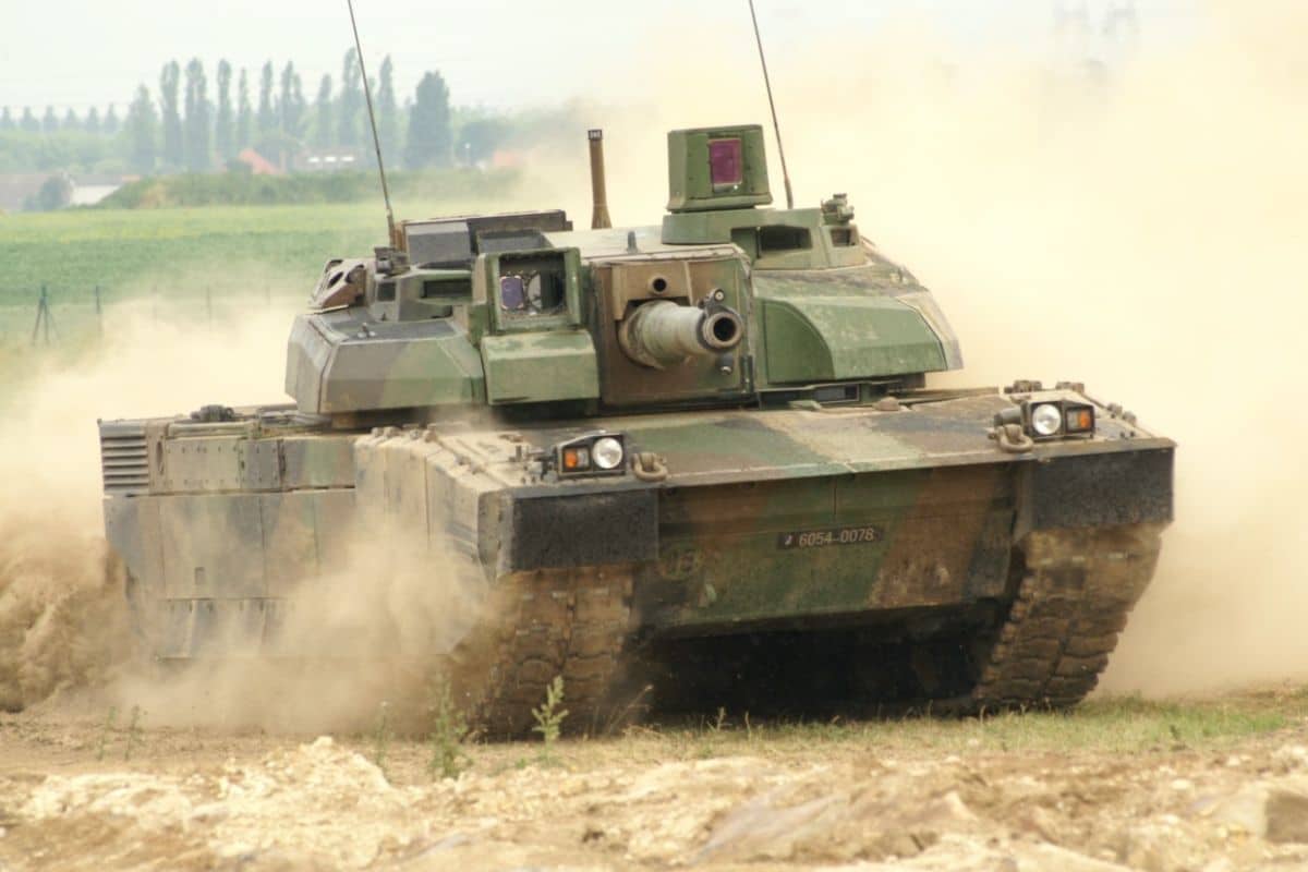 France contre Allemagne : qui gagnerait dans un affrontement de chars entre le Leclerc et le Leopard 2 ?