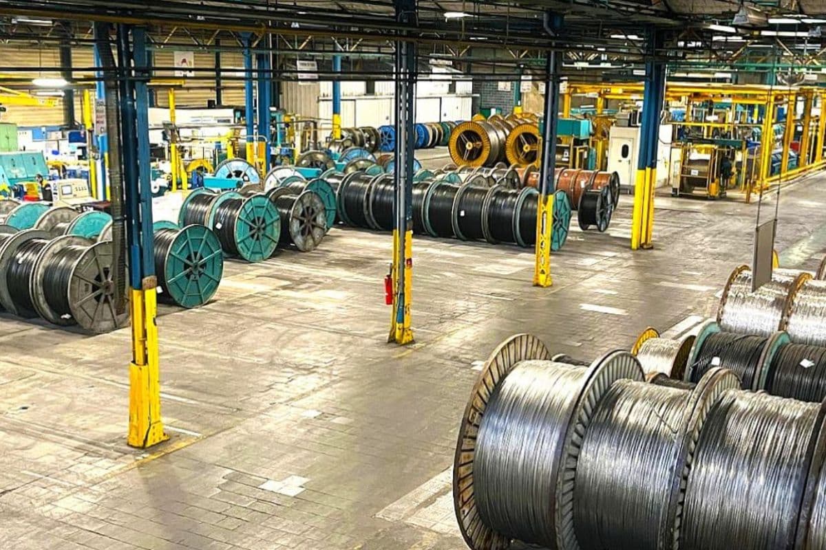 En déclin industriel la France ? Cette entreprise française va pourtant battre un record mondial dans ce domaine stratégique : les câbles sous-marins
