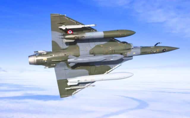 Ce chasseur français mythique revient en force : il pourrait devenir l'arme anti-drone la plus redoutée de l'OTAN