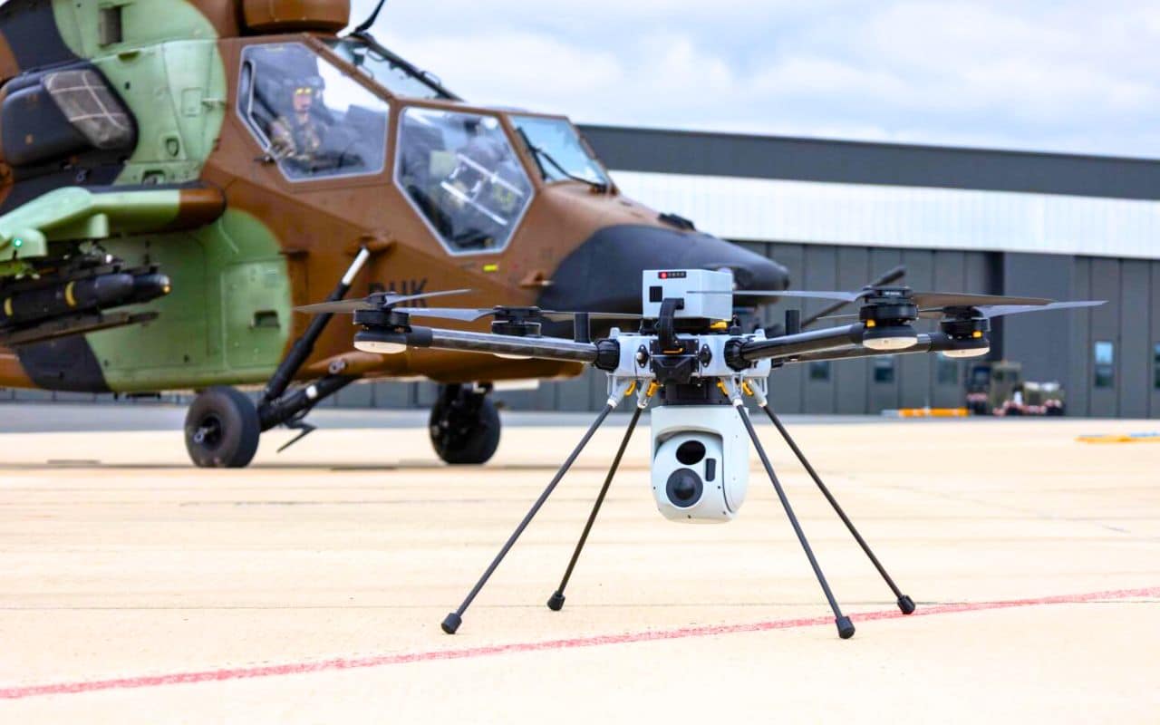 Ce que la France vient de dévoiler pourrait bouleverser les frappes militaires modernes : ce drone guide désormais les missiles à distance sans exposer un seul soldat