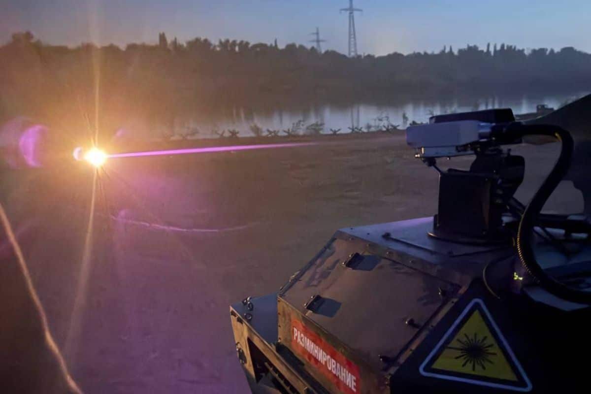 Encore un coup de bluff de la Russie ou une réelle technologie de rupture ? Ce laser Ignis serait capable de détruire les mines à distance sans aucun bruit