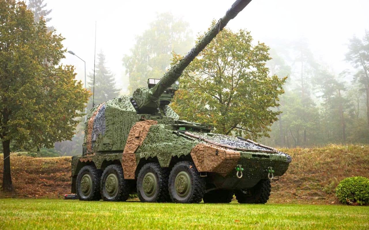 L’Allemagne dégaine son nouveau monstre d’artillerie le RCH-155 entre en scène avec une portée de 54 km et un temps de repli record