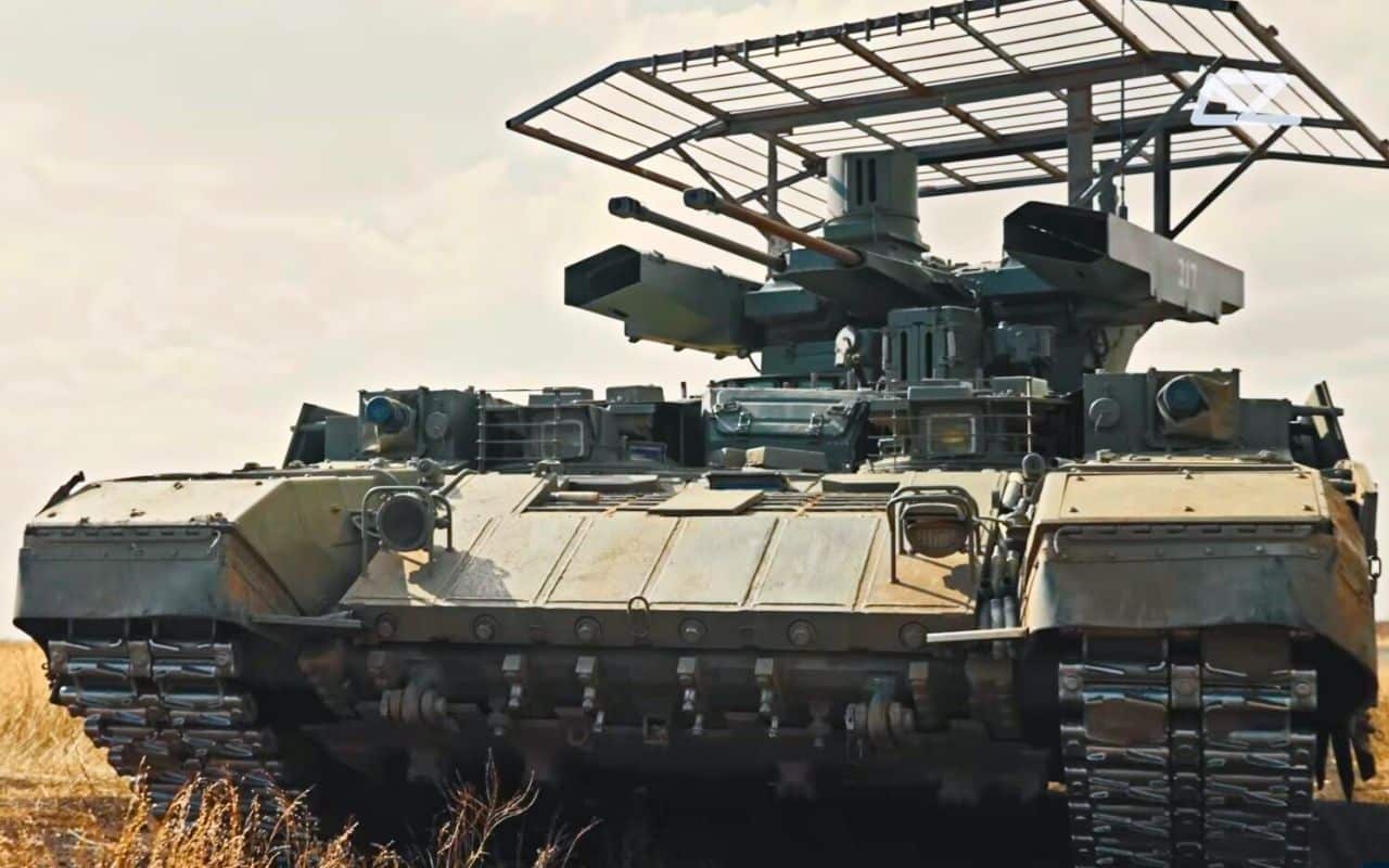 La Russie pensait tenir son blindé nouvelle génération, mais ce défaut impardonnable visible en vidéo fait du Terminator un danger pour ses propres troupes