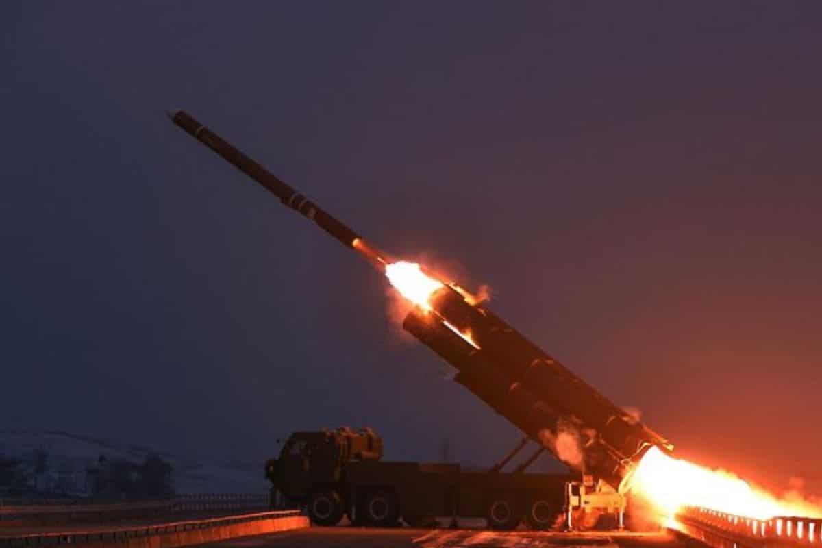 La Cotée du Nord montre les muscles avec des tests « réussis » autour d'une nouvelle catégorie de missiles nucléaires