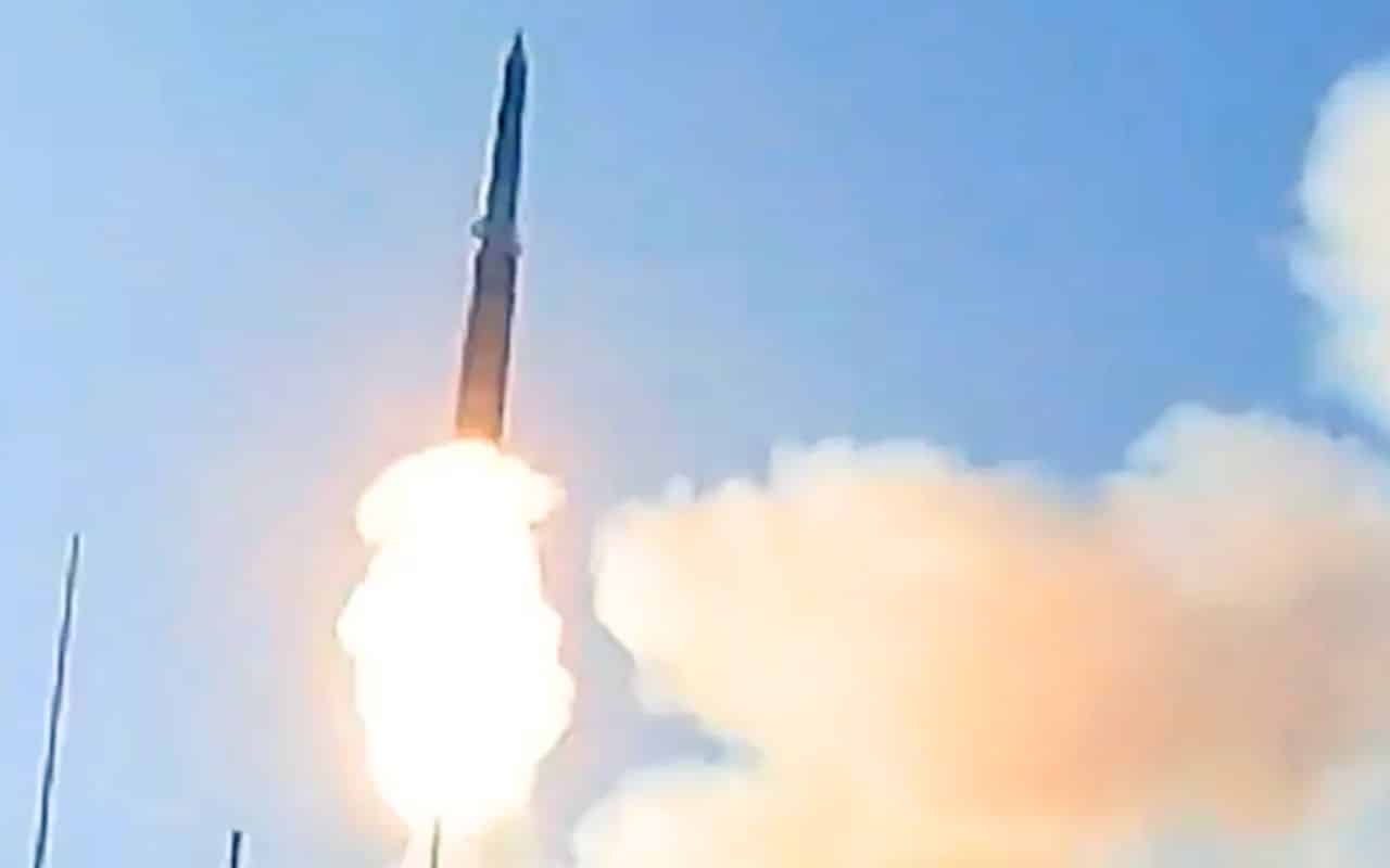 La marine chinoise arme ses destroyers d’un missile que rien ne peut intercepter : le YJ-20 menace désormais les navires à plus de 1 000 km