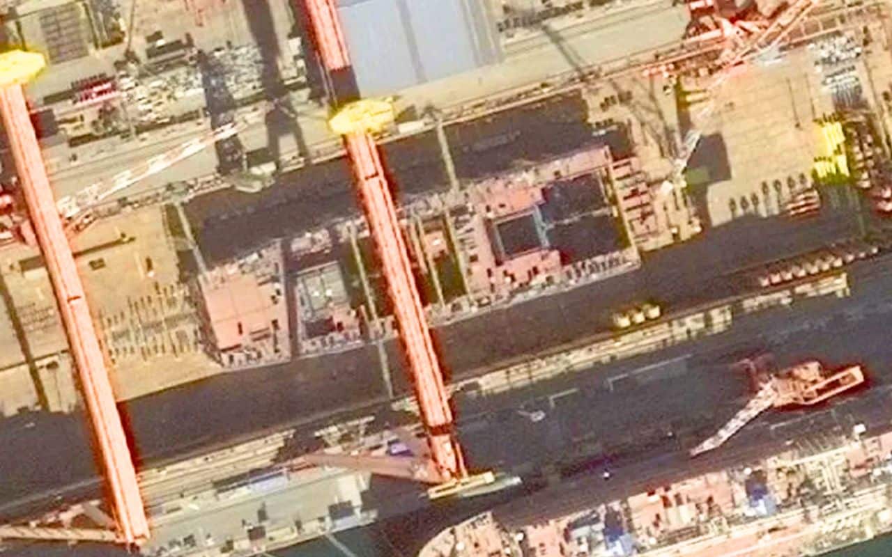 Les États-Unis surveillent avec inquiétude ce colosse propulsé au nucléaire que la Chine construit dans le plus grand secret depuis plusieurs mois