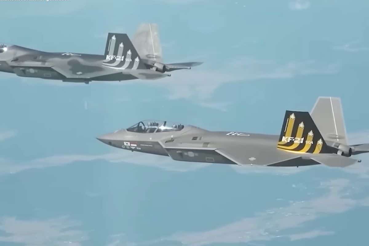 Le Rafale peut craindre ce nouveau concurrent venu d'Asie qui joue dans la même catégorie mais pour 25 millions d'euros de moins