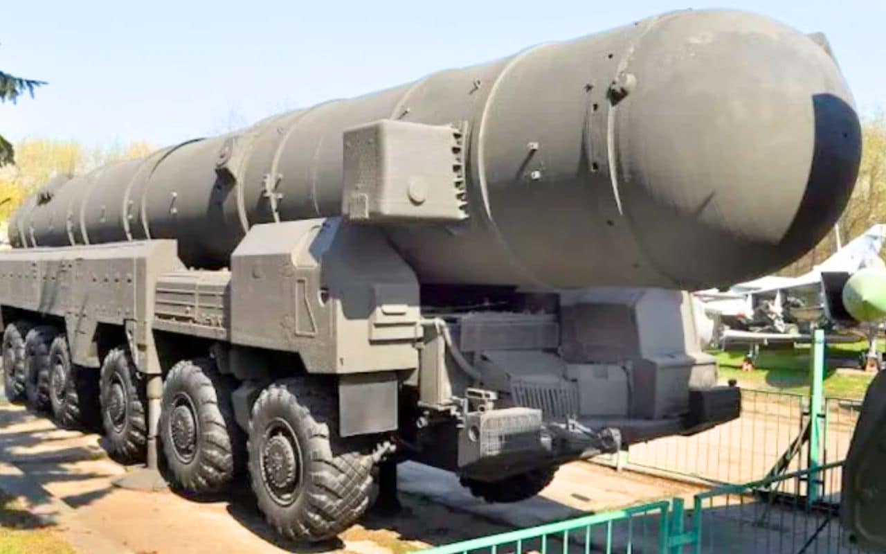 L’Europe voit ressurgir un spectre disparu depuis 47 ans : ce missile hypersonique russe placé en alerte au cœur du continent bouleverse l’équilibre stratégique