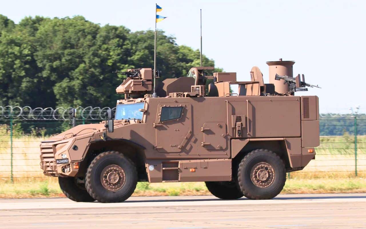 L’armée française déploie un blindé de 17 tonnes capable de brouiller les drones, intercepter les missiles et maintenir le commandement en zone hostile