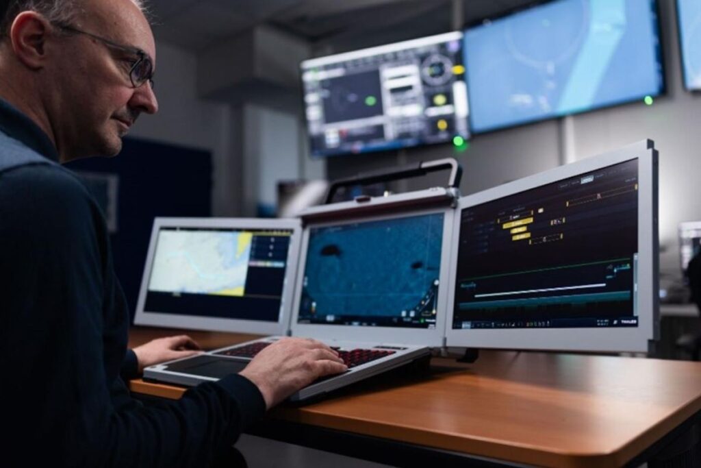 Le système Expeditionary PathMaster de Thales.