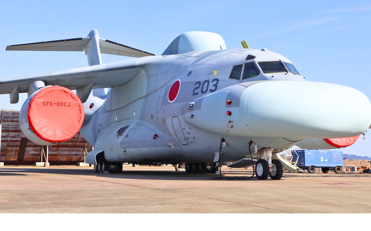 Le Japon fait entrer en scène l’EC-2, un avion jugé parmi les plus laids du monde mais taillé pour brouiller radars et communications