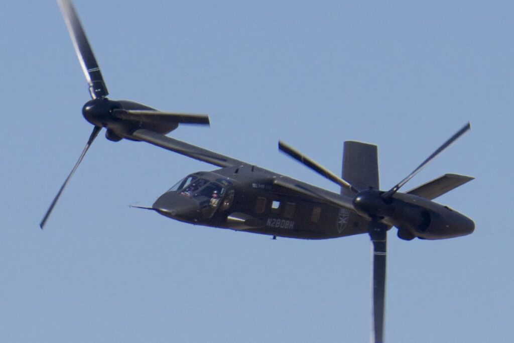 Un Bell V-280 Valor en démonstration de vol à haute vitesse lors de l’Alliance Air Show 2019, aux États-Unis.Photographie prise le 19 octobre 2019 à Fort Worth par Danazar.