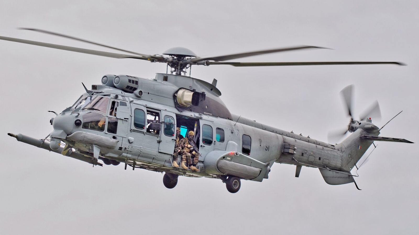 Distancée par l'Allemagne, la France parvient tout de même à vendre pour plus d'un milliard d'euros d'armement à la Roumanie avec notamment 12 H225M Caracal