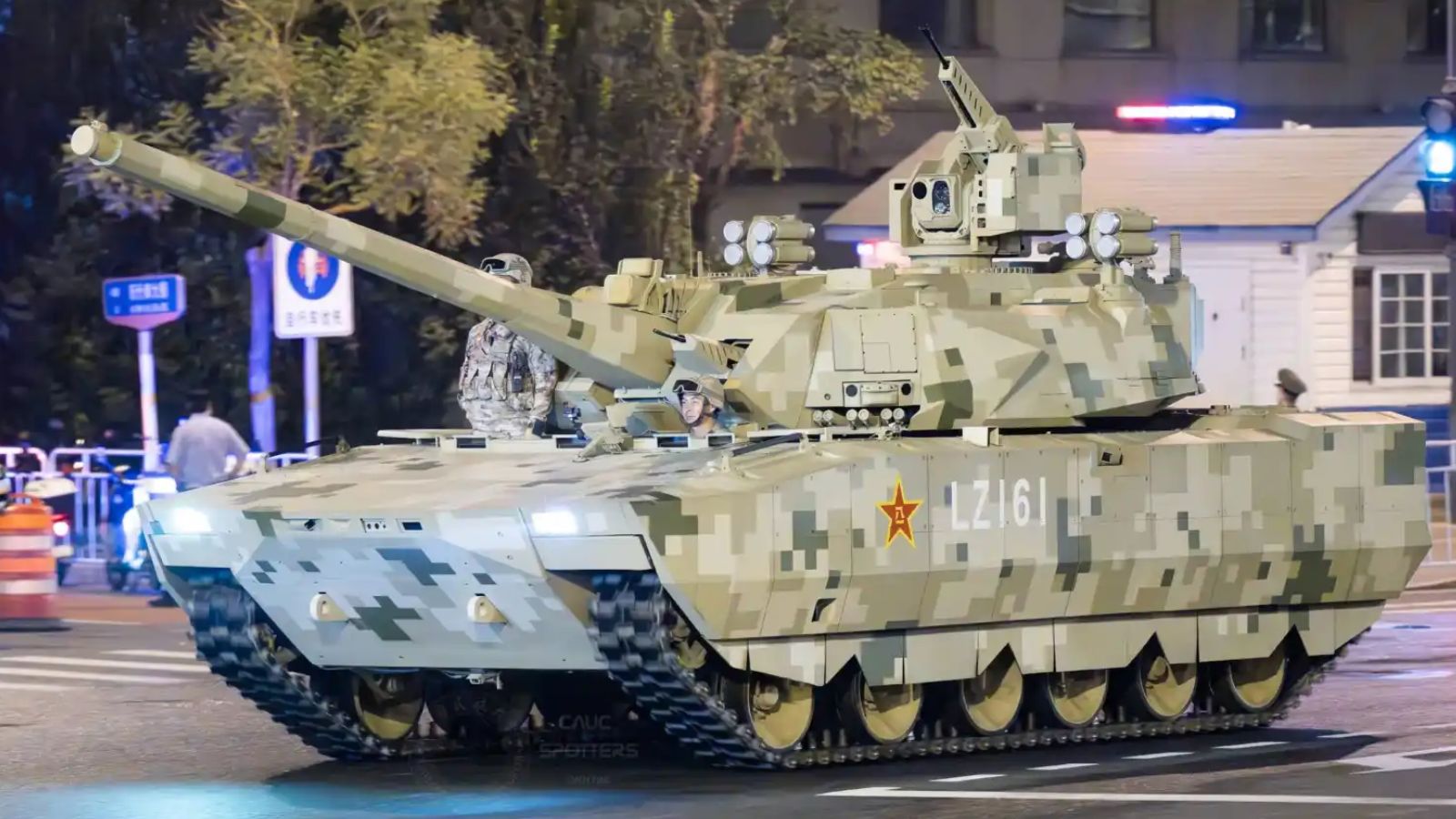 La Chine fait voler 100 ans de certitude sur le char lourd avec ce colosse high-tech de plus de 40 tonnes : le Type 100