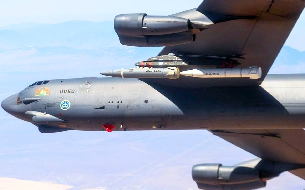 Les Etats-Unis ressuscitent leur missile hypersonique ARRW avec une version capable de toucher des navires en mouvement : 275 millions d'euros pour une arme conçue spécifiquement pour le Pacifique face à la flotte chinoise