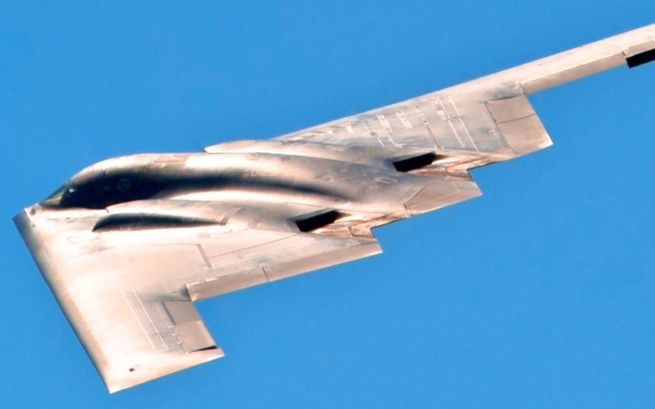 Ce plein en vol anodin trahit la faiblesse américaine dans le Pacifique : l'Australie ravitaille le bombardier furtif que la Chine redoute