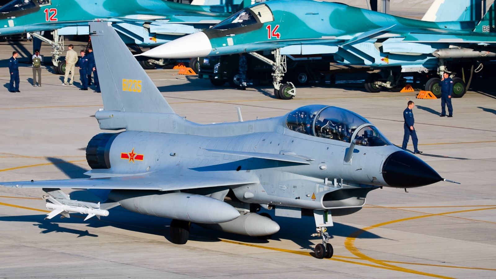La Chine confirme sa nouvelle envergure sur le marché des avions de chasse avec son J-10 qui a un gros argument face au Rafale : son prix
