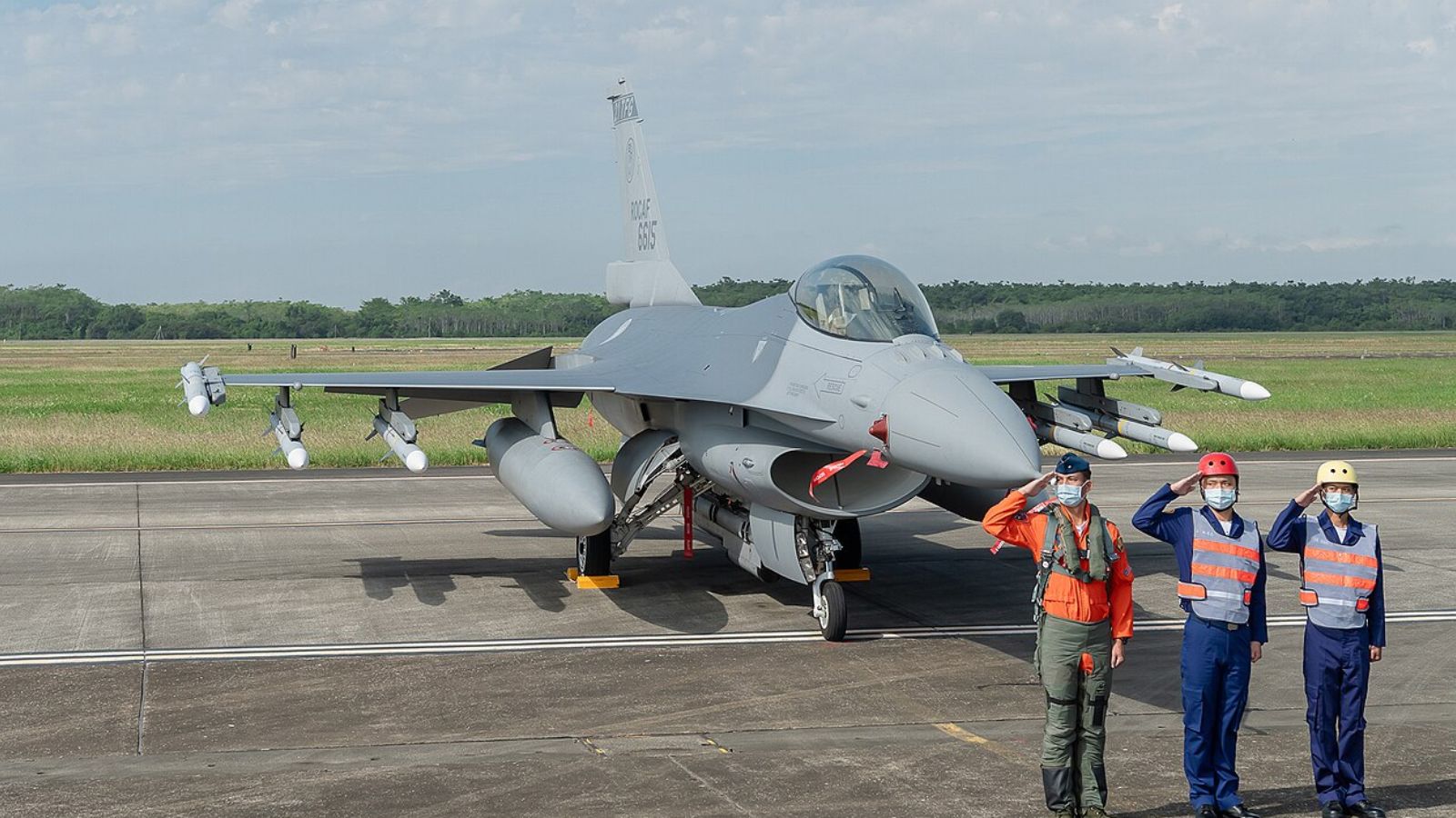 Un F-16V de la Force aérienne de la République de Chine (Taïwan). Crédit : Makoto Lin / Bureau présidentiel de Taïwan — CC BY 2.0.