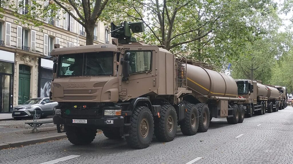 L&rsquo;armée française remet en cause sa stratégie sur l&rsquo;énergie : la transition énergétique ne se doit pas se faire au détriment des capacités opérationnelles
