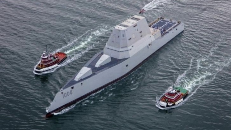 Destroyer de la marine des Etats-Unis USS Zumwalt
