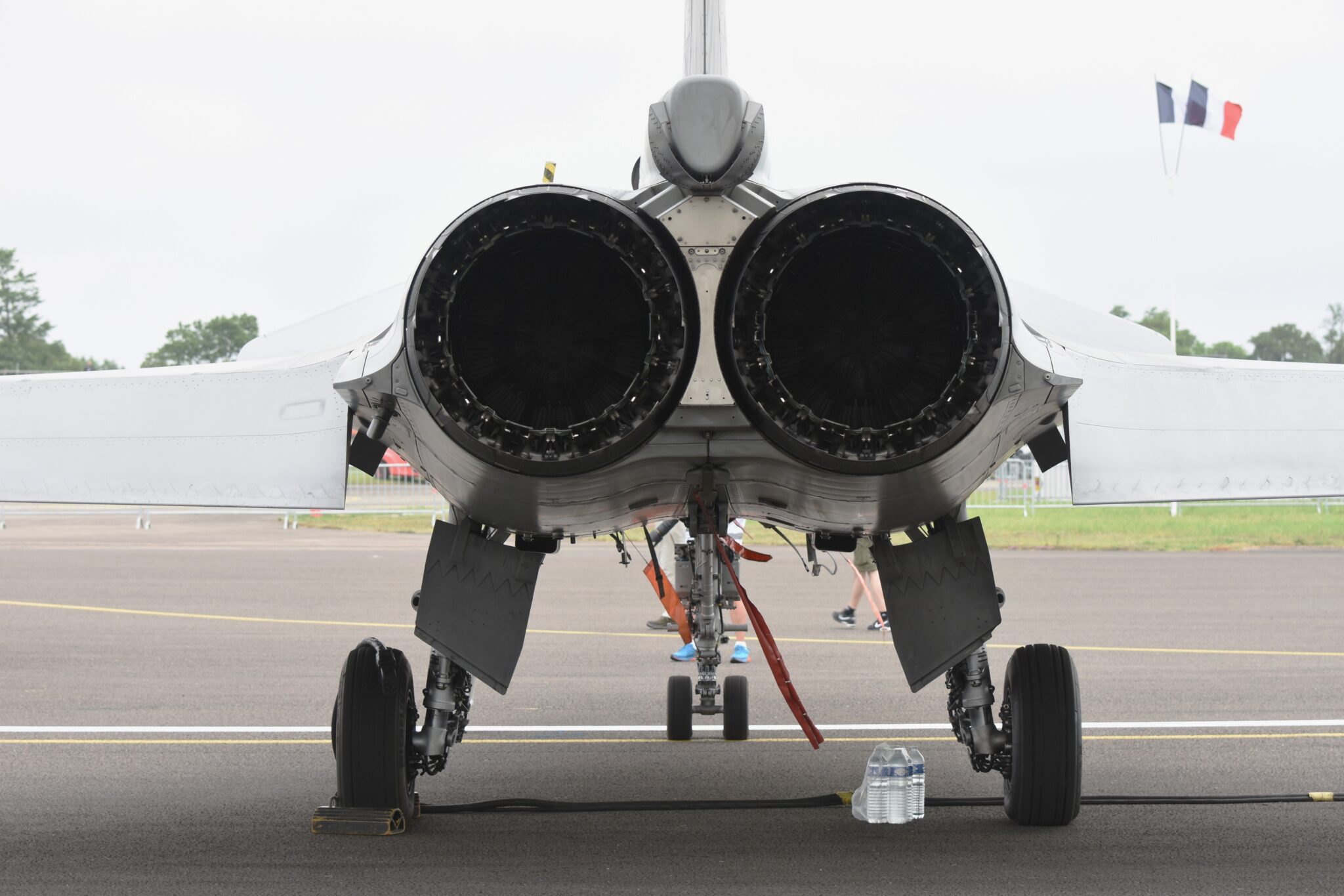 Dassault Rafale Armée de l'Air, meeting FOSA Cognac » par Eric Salard, via Wikimedia Commons, sous licence CC BY-SA 4.0