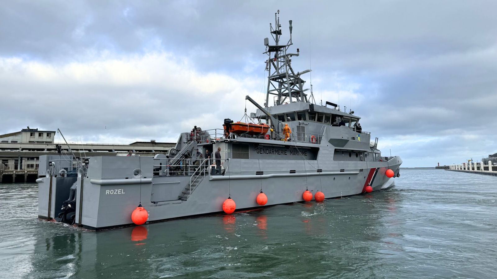 Ce programme français à 110 millions d'euros veut remplacer par des patrouilleurs high-tech les « vieux loups de mer » de la gendarmerie des années 80