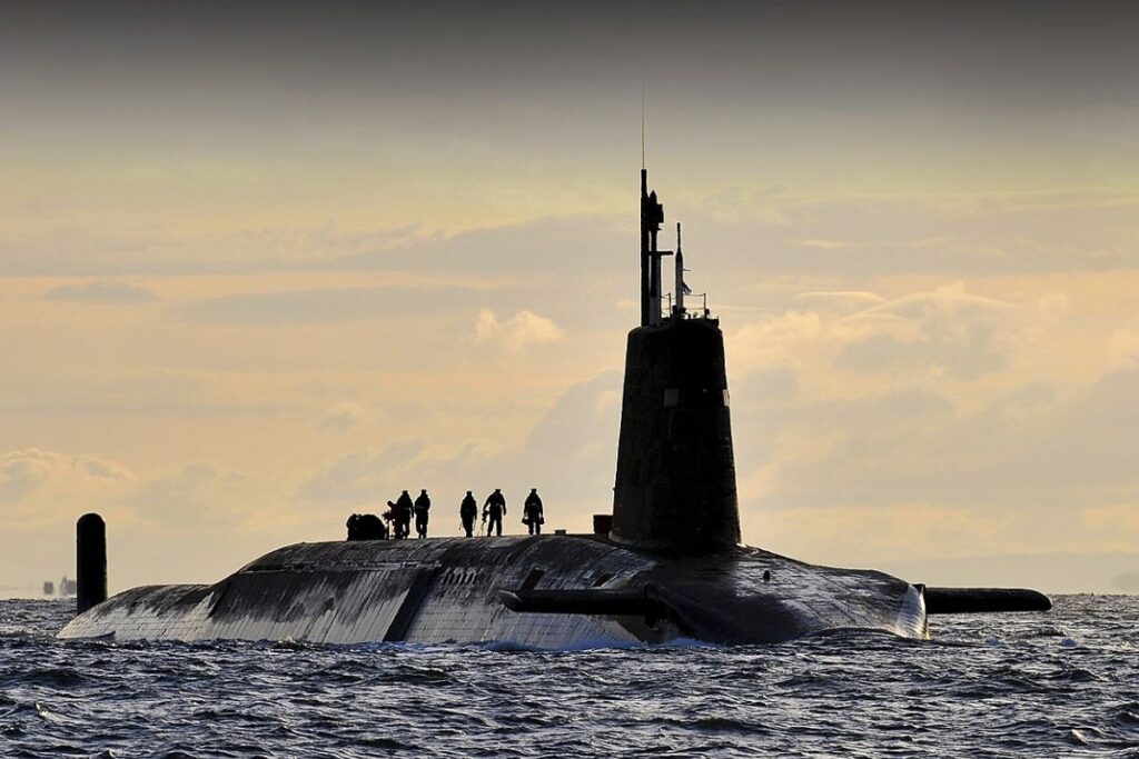Le HMS Vanguard - crédit : Royal Navy