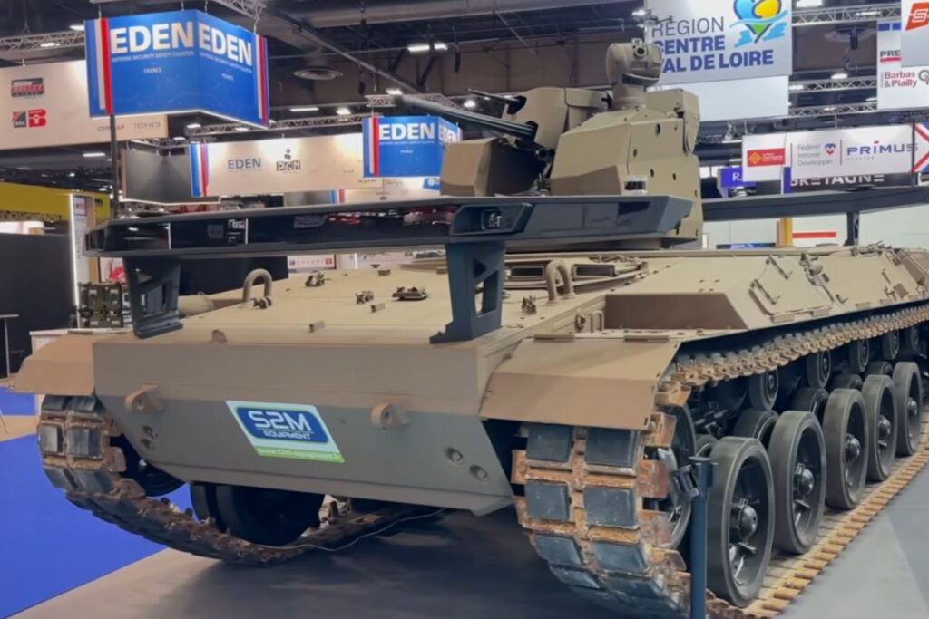 Démonstrateur REFURBOT sur le stand de S2M à Eurosatory 2026 - crédit : S2M