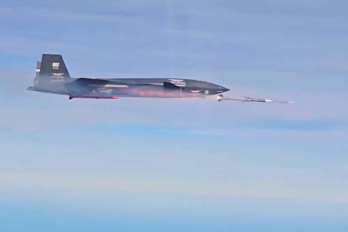 La Turquie marque l'histoire mondiale de l'aviation avec le premier drone à abattre dans le ciel une cible supersonique mouvante